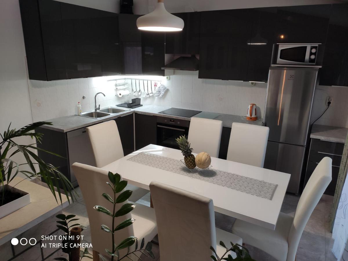 Apartment Burich Makarská Exteriér fotografie
