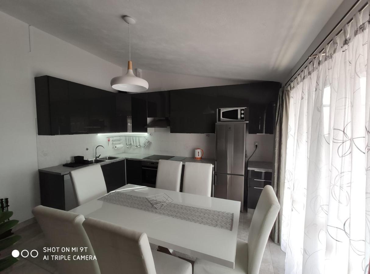 Apartment Burich Makarská Exteriér fotografie