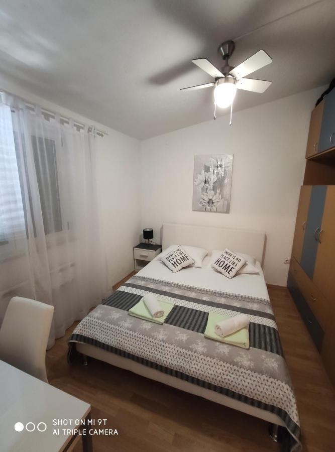 Apartment Burich Makarská Exteriér fotografie